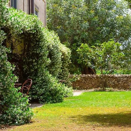 Masseria Baroni Nuovi *